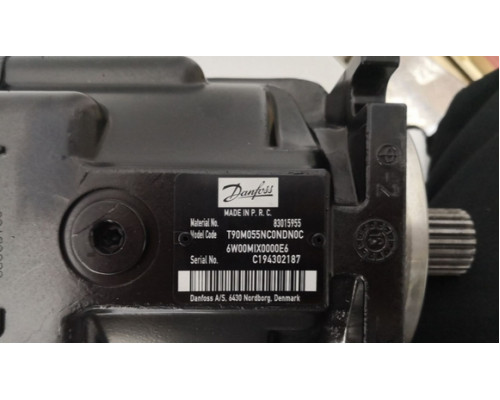 Насос Danfoss 83015955 T90M055NC0NDN0C6W00MIX0000E6