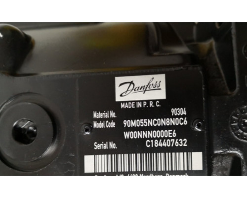 Насос Danfoss 90304 90M055NC0N8N0C6W00NNN0000E6