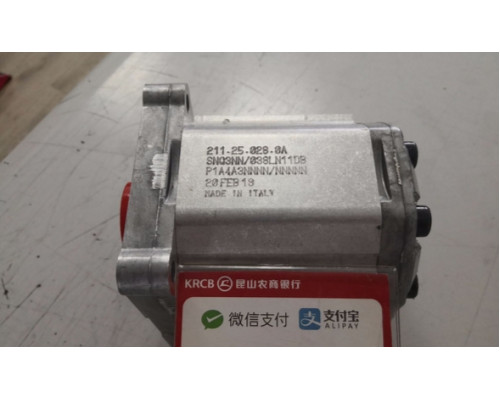 Насос Danfoss 211.25.028.0A SNQ3NN038LN11DBP1A4A3NNNN-NNNNN20FEB19