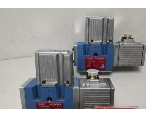 Клапан MOOG D661-4033 P80HAAF6VSX2-A 