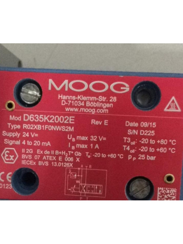 Клапан MOOG D635K2002E R02XB1F0NWS2M