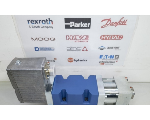 Клапан MOOG D634-341C R40KO2M0NSS2