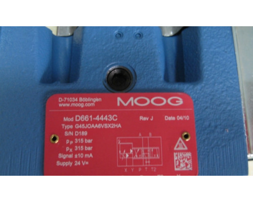 Клапан MOOG D661-4443C G45JOAA6VSX2HA