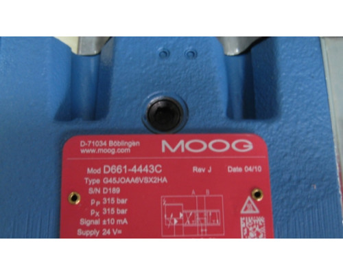 Клапан MOOG D661-4444C