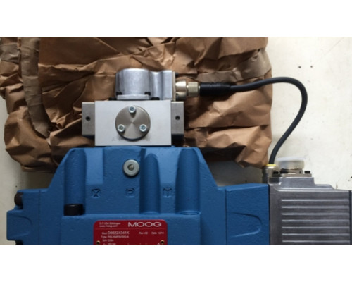 Клапан MOOG D662Z4341K P02JXMF6VSX2-A