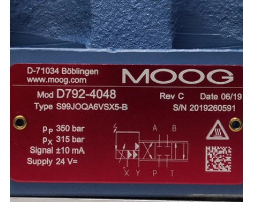 Клапан MOOG D792-4048 S99JOQA6VSX5-B