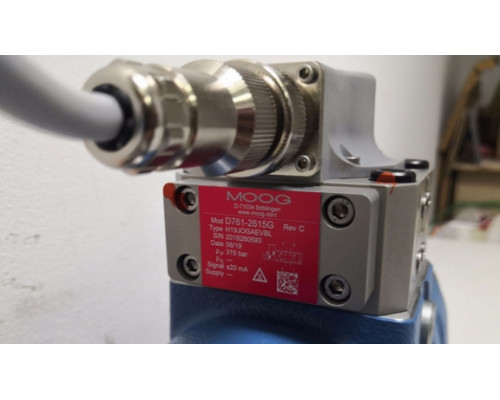 Клапан MOOG D792-4048 S99JOQA6VSX5-B