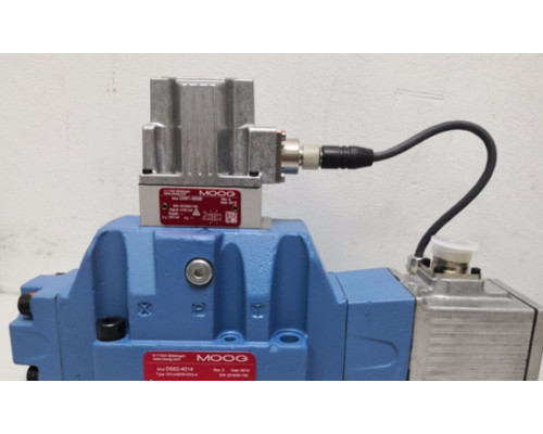 Клапан MOOG D662-4014 D01JABF6VSX2-A
