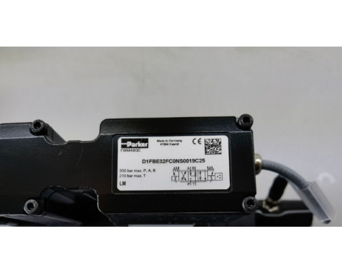 Клапан Parker D41FBB32FC4NJW010