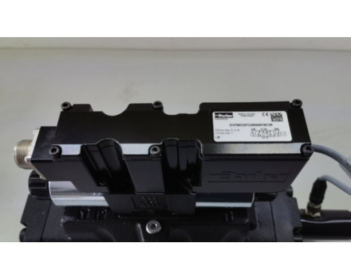 Клапан Parker D41FBB32FC4NJW010