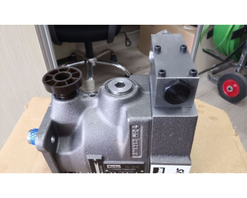Мотор Parker PV016R9K1T1NMMCK0075