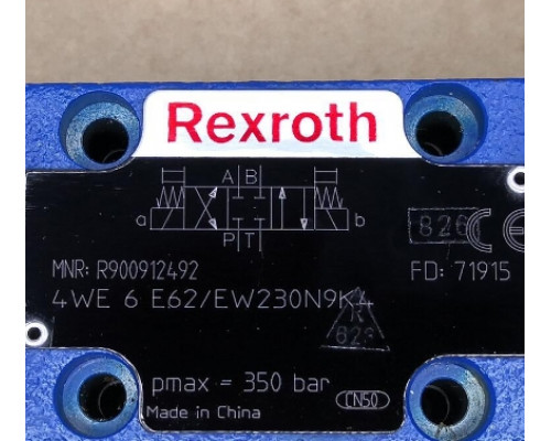 Гидравлический клапан Rexroth Bosch R900912492 4WE 6 E6X/EW230N9K4