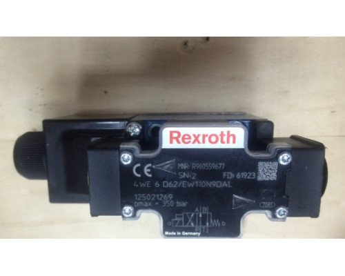 Гидравлический клапан Rexroth Bosch R900559677 4WE 6 D6X/EW110N9DAL