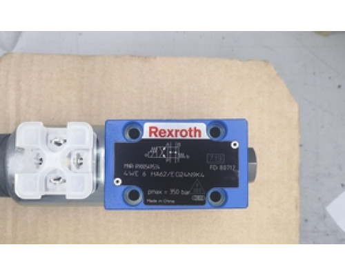 Гидравлический клапан Rexroth Bosch R900553670 4WE 6 HB6X/EG24N9K4