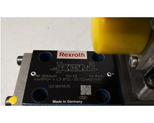 Клапан Rexroth Bosch 0811404601 4WRPEH 6 C3B12L-2X/G24K0/A1M